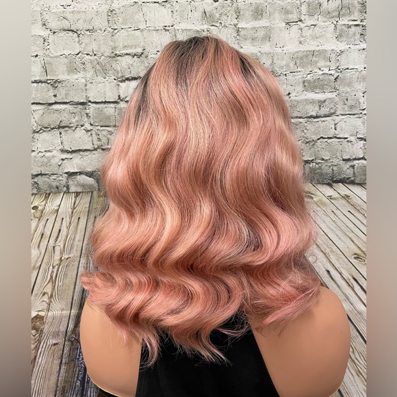 May lady lace front OT Rose nwt - Picture 5 of 6